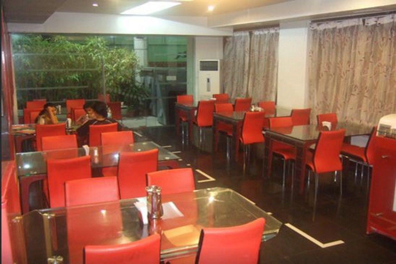 Hotel T.A.P. Gold Crest Μπανγκαλόρ Εστιατόριο φωτογραφία