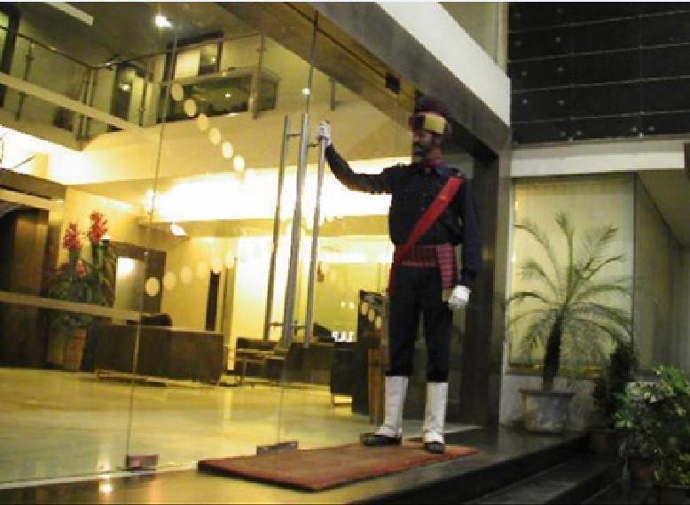 Hotel T.A.P. Gold Crest Μπανγκαλόρ Εξωτερικό φωτογραφία